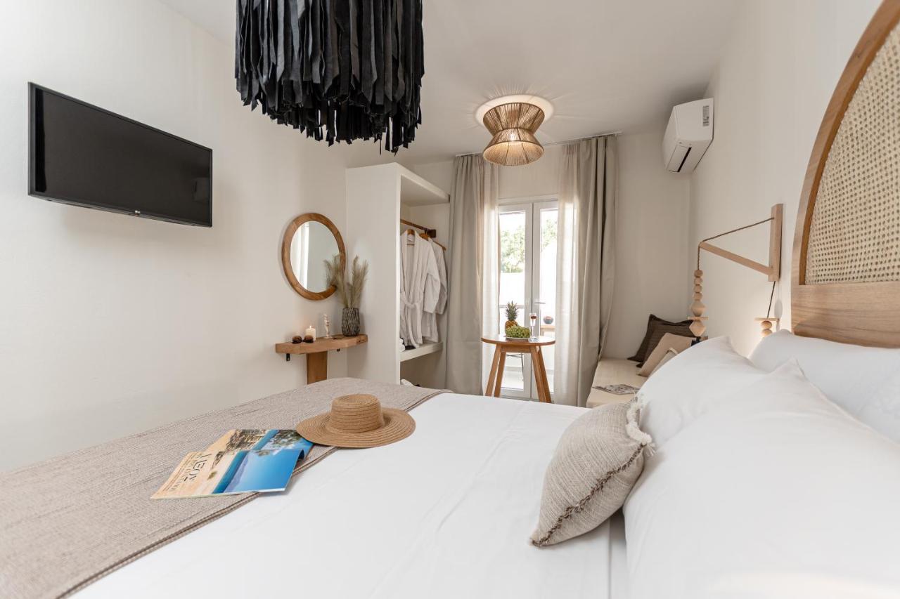 Heavenly Suites & Studios Naxos City Exterior photo