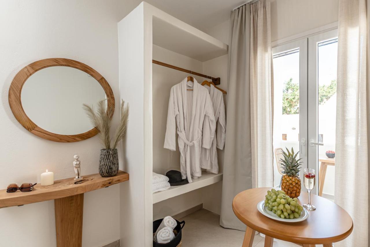 Heavenly Suites & Studios Naxos City Exterior photo