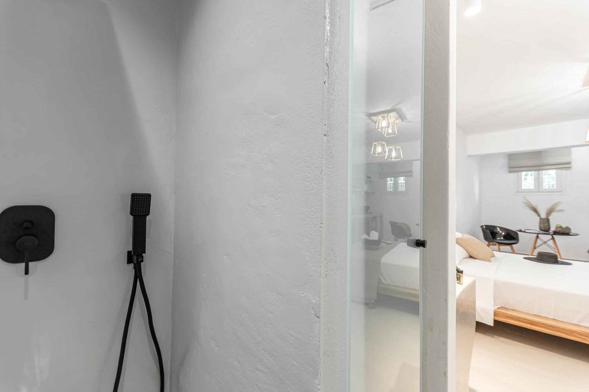 Heavenly Suites & Studios Naxos City Exterior photo